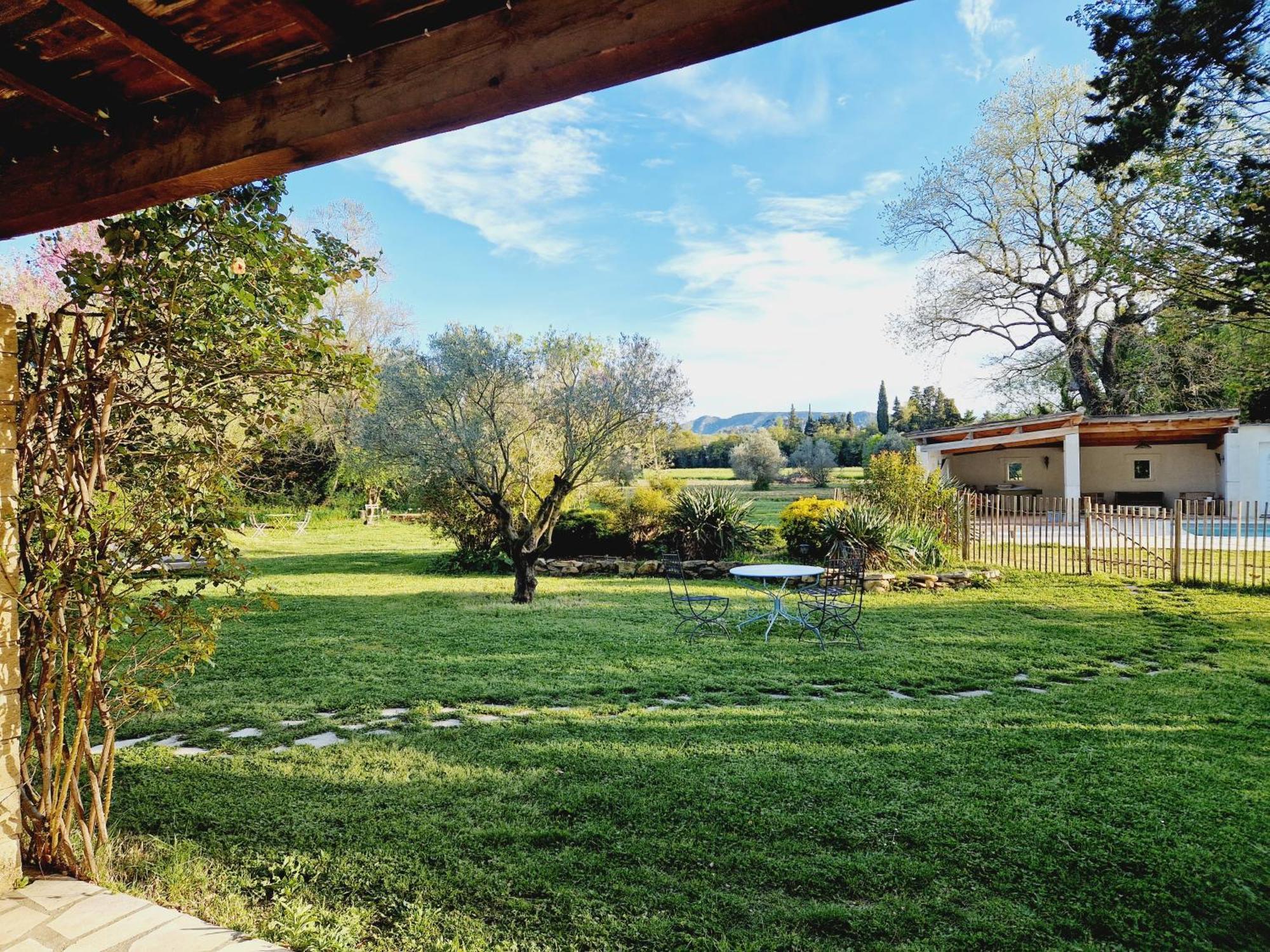 Mas Du Rollier Chambres D'Hotes Eygalières Esterno foto