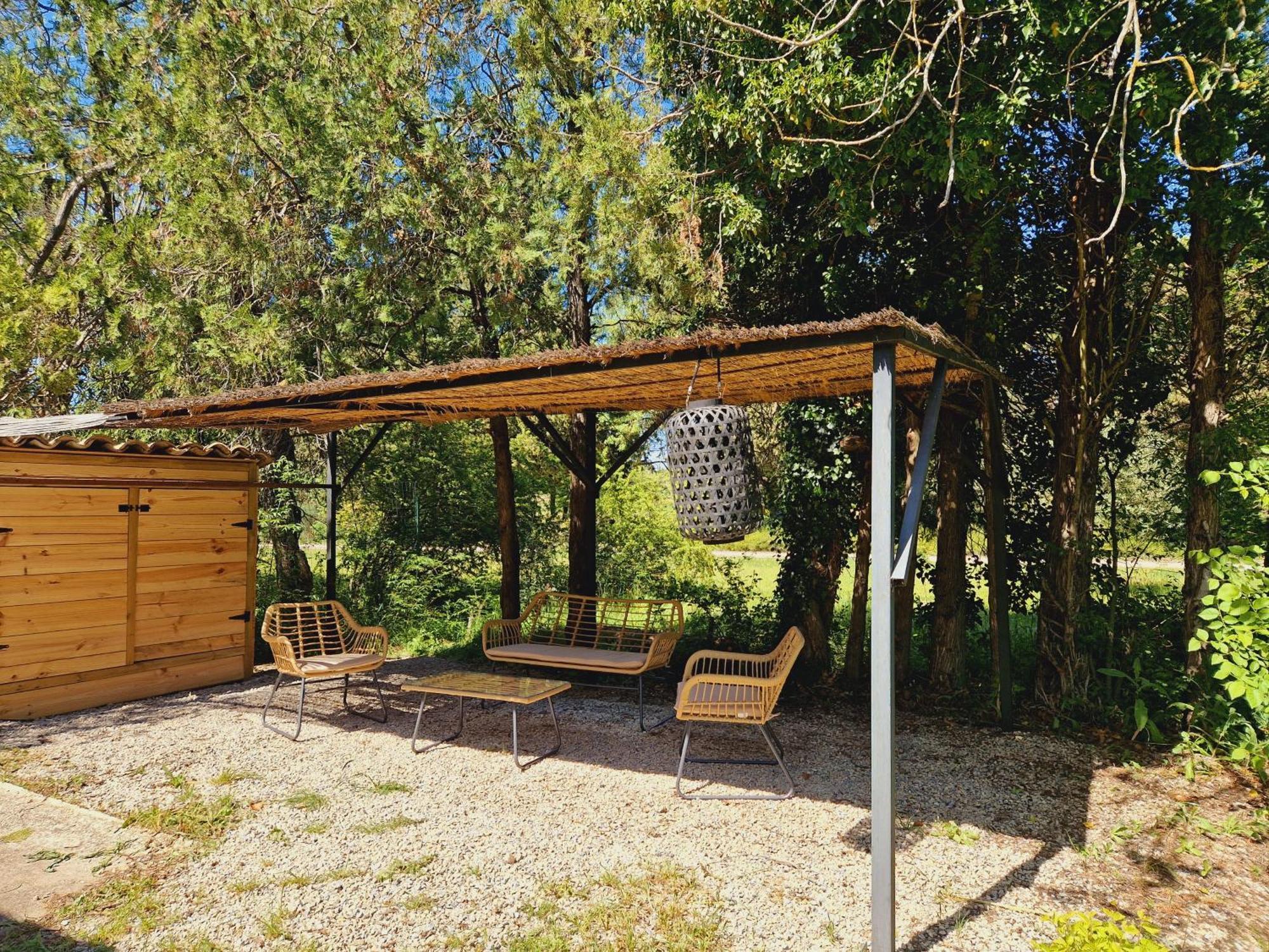 Mas Du Rollier Chambres D'Hotes Eygalières Esterno foto